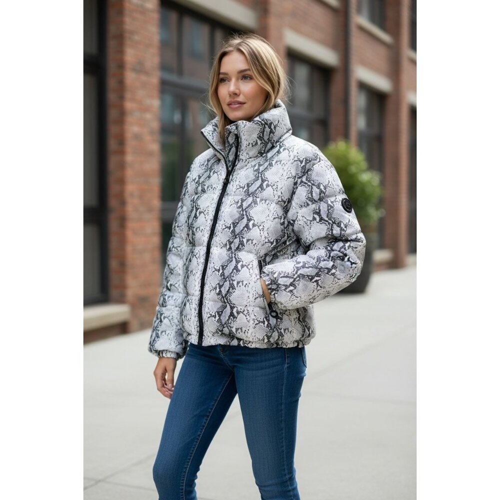 NEW Noize Womens Size M White Black Coat Puffer Jacket Outerwear Insulated